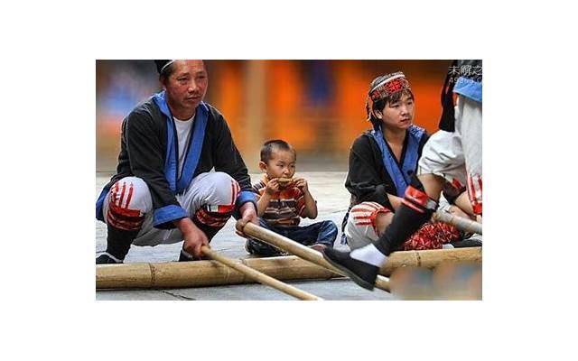 为什么男人喜欢女人的胸?乳房有吸引力的标准是什么? 为什么男人喜欢女人的胸?乳房有吸引力的标准是什么?