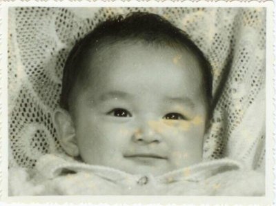 ​史上最全胡歌儿时照片大放送 我赌十包辣条你认不出来！