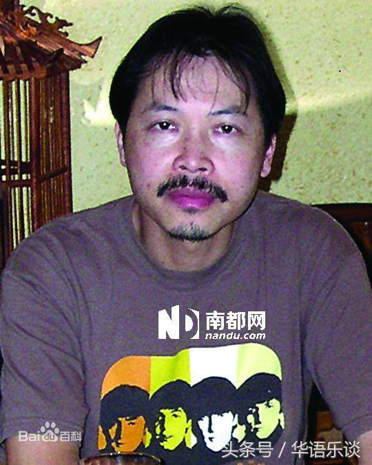 家驹演唱会介绍成员那么有风度（家驹曾在演唱会公开向他致谢）(1)