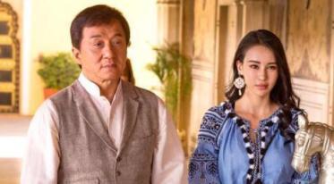 瑜伽中励志传奇教母，花开不是为了花落，现如今的龙女郎