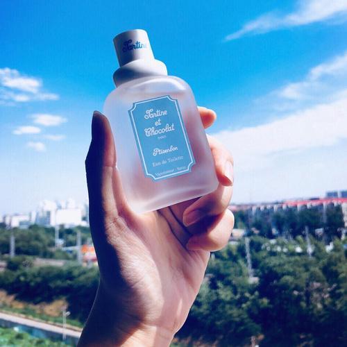 让人闻了念念不忘的大牌香水（这些年让我爱不释手的香水）(5)