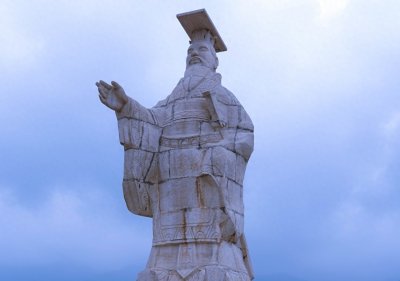 ​秦始皇兵马俑里，究竟有没有活人俑