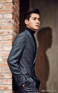 ​天涯四美乔振宇，一家人神同框！7岁儿子像复制版，娇妻神似袁泉