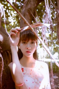 ​评选为“亚洲第一美”Clara