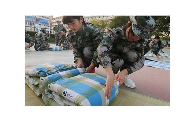 60岁血的教训：退休之后，命里突然冒出这两件喜事是晚年大苦征兆