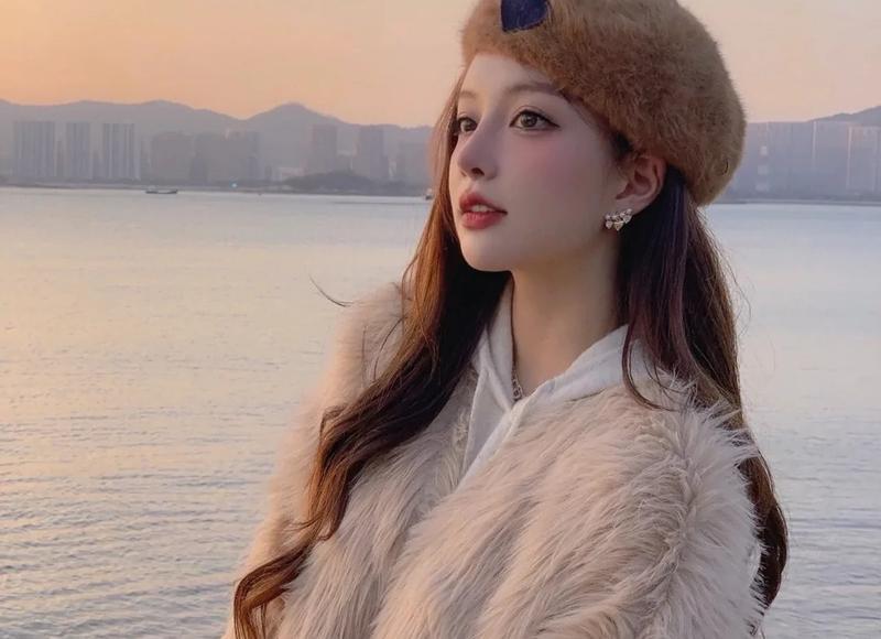 自己赚钱自己养老，59岁婆婆用行动证明，儿媳羞愧不如！