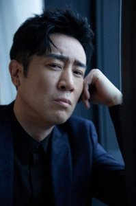 ​出道多年无绯闻，他的妻子你知道是谁吗