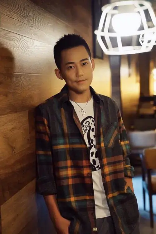 苏醒家里很有钱吗 苏醒自称西安前三富豪