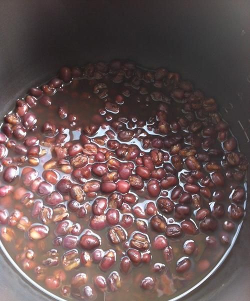 红豆花生泡了两天还能吃吗