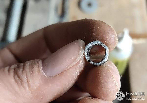 如何自制伸缩晾衣架（手把手教你超低成本制作美观实用的电动晾衣架）(16)