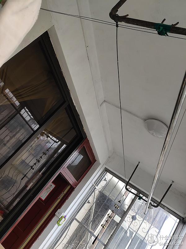 如何自制伸缩晾衣架（手把手教你超低成本制作美观实用的电动晾衣架）(31)