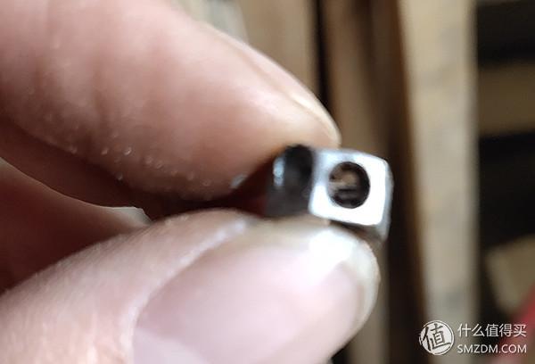 如何自制伸缩晾衣架（手把手教你超低成本制作美观实用的电动晾衣架）(15)