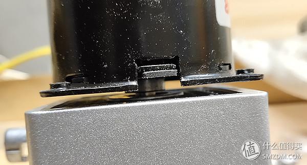 如何自制伸缩晾衣架（手把手教你超低成本制作美观实用的电动晾衣架）(21)