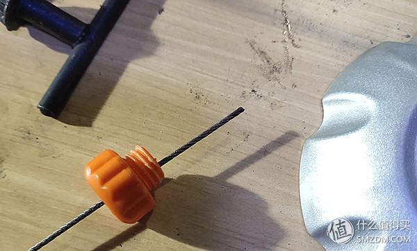 如何自制伸缩晾衣架（手把手教你超低成本制作美观实用的电动晾衣架）(38)