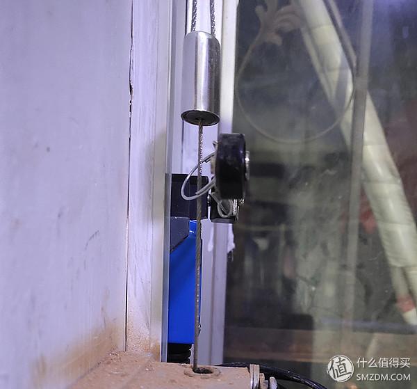 如何自制伸缩晾衣架（手把手教你超低成本制作美观实用的电动晾衣架）(60)