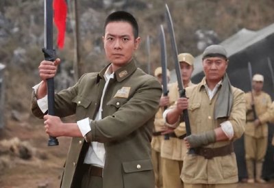 ​大刀真能拼过日军刺刀吗？八路老兵：一个排直接被日军一个班挑翻