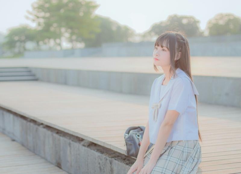 养狗狗方便还是养猫方便