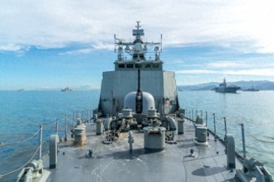 ​巨舰出海！中国003＂超级航母＂海试启航，气势磅礴