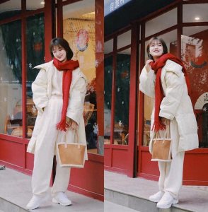 ​冬季穿衣别太普通，试试这几种服装的穿法，时髦优雅又高级