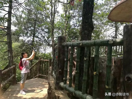 云端仙境——塔云山