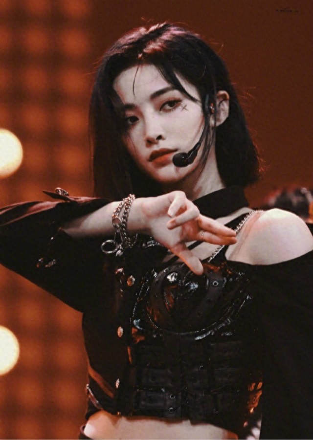 青春有你2成员名单、名次揭晓。团名THE NINE，9名成员正式出道