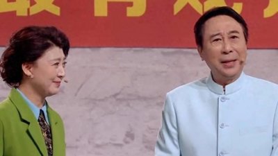 ​冯巩大春晚登场，笑翻全场迎新年！