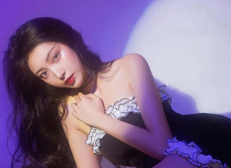 被「魔鬼母亲」养大,我成了另一个她。。。。。。 被「魔鬼母亲」养大,我成了另一个她。。。。。。