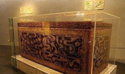 ​湖南长沙发现第二个“辛追墓”，棺内出土一件刘邦用过的失传宝物