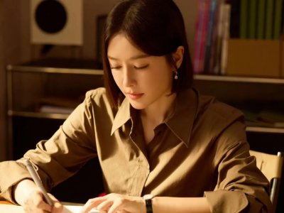 ​还在撒谎？看似努力实则平庸，频频塌房的宋妍霏